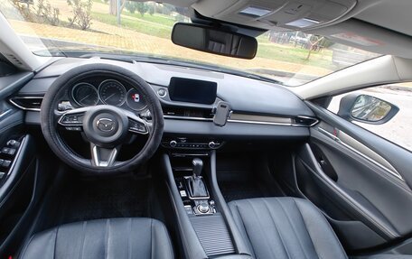 Mazda 6, 2021 год, 3 000 000 рублей, 17 фотография