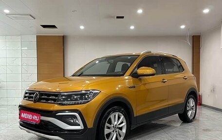 Volkswagen T-Cross I, 2022 год, 1 784 000 рублей, 1 фотография