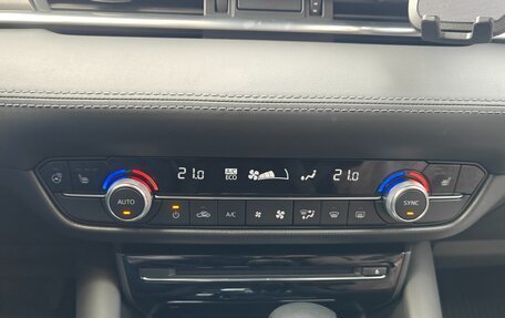 Mazda 6, 2021 год, 3 000 000 рублей, 19 фотография