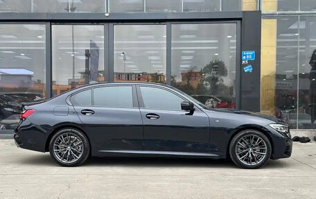 BMW 3 серия, 2022 год, 2 800 855 рублей, 4 фотография