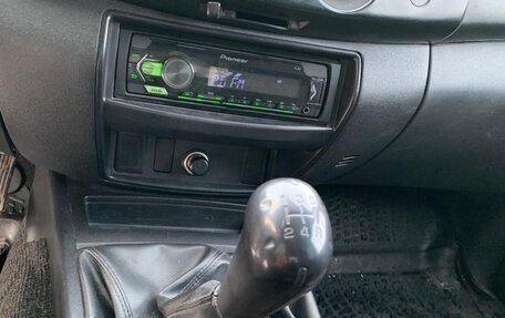 Mitsubishi L200 IV рестайлинг, 2015 год, 1 190 000 рублей, 18 фотография