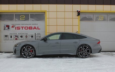 Audi RS 7, 2022 год, 15 795 000 рублей, 3 фотография