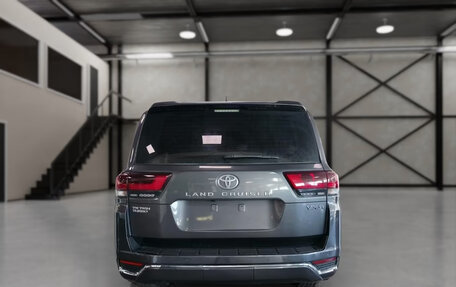 Toyota Land Cruiser, 2025 год, 12 000 000 рублей, 3 фотография