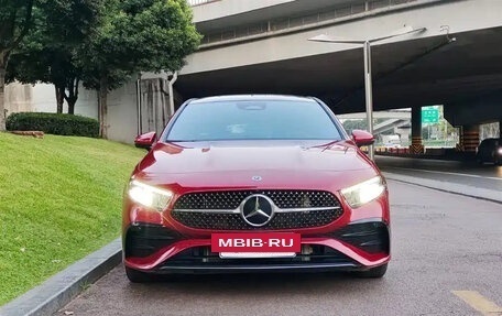 Mercedes-Benz A-Класс, 2022 год, 1 690 855 рублей, 2 фотография