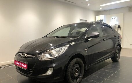 Hyundai Solaris II рестайлинг, 2011 год, 549 000 рублей, 1 фотография