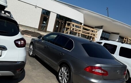 Skoda Superb III рестайлинг, 2010 год, 780 000 рублей, 5 фотография