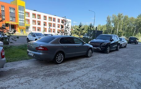 Skoda Superb III рестайлинг, 2010 год, 780 000 рублей, 7 фотография