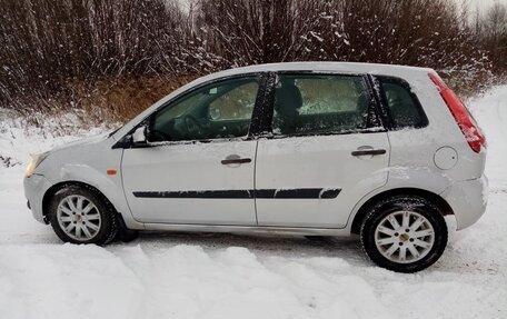 Ford Fiesta, 2008 год, 285 000 рублей, 4 фотография