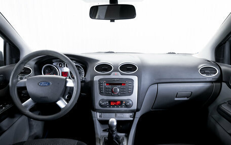 Ford Focus II рестайлинг, 2010 год, 530 900 рублей, 13 фотография