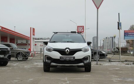 Renault Kaptur I рестайлинг, 2018 год, 1 600 000 рублей, 2 фотография