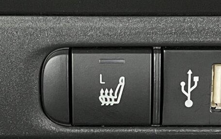 Toyota Yaris, 2022 год, 1 100 000 рублей, 28 фотография