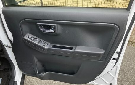 Daihatsu Taft, 2022 год, 894 000 рублей, 23 фотография