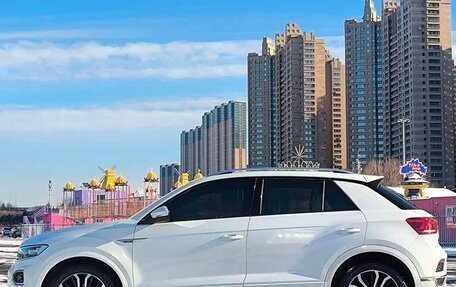 Volkswagen T-Roc I, 2021 год, 2 620 010 рублей, 9 фотография