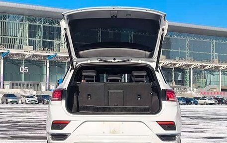 Volkswagen T-Roc I, 2021 год, 2 620 010 рублей, 10 фотография