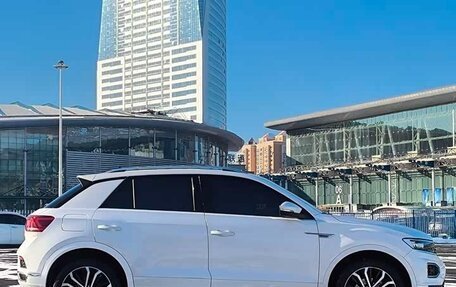 Volkswagen T-Roc I, 2021 год, 2 620 010 рублей, 4 фотография