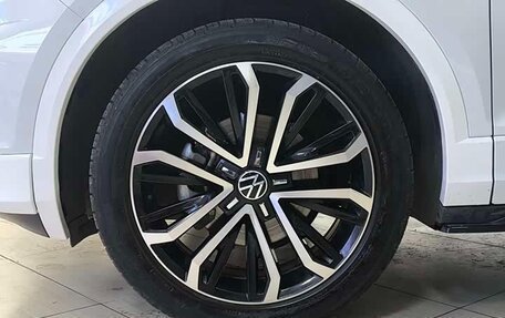 Volkswagen T-Roc I, 2021 год, 2 620 010 рублей, 12 фотография