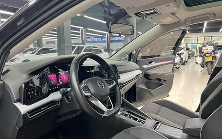 Volkswagen Golf VIII, 2021 год, 1 600 010 рублей, 5 фотография