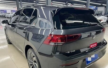 Volkswagen Golf VIII, 2021 год, 1 600 010 рублей, 2 фотография