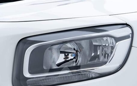 Mercedes-Benz GLB, 2021 год, 2 360 010 рублей, 22 фотография