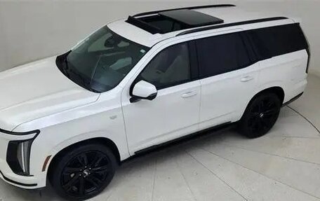 Cadillac Escalade V, 2025 год, 20 500 000 рублей, 2 фотография