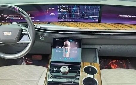 Cadillac Escalade V, 2025 год, 20 500 000 рублей, 28 фотография