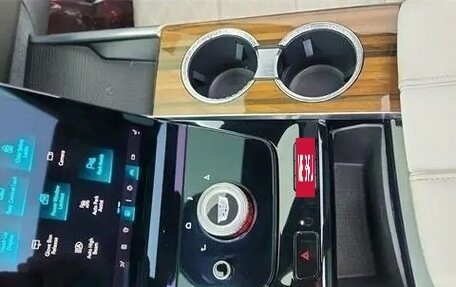 Cadillac Escalade V, 2025 год, 20 500 000 рублей, 18 фотография