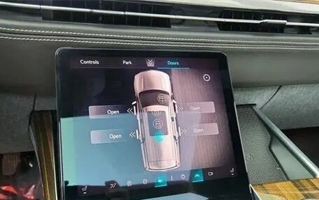 Cadillac Escalade V, 2025 год, 20 500 000 рублей, 33 фотография