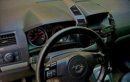 Opel Zafira B, 2011 год, 600 000 рублей, 7 фотография