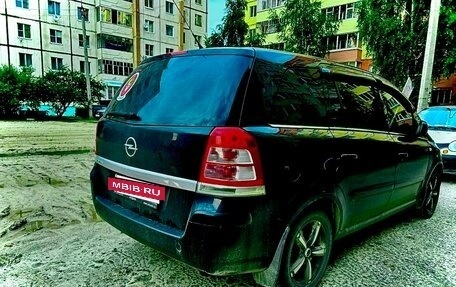 Opel Zafira B, 2011 год, 600 000 рублей, 2 фотография