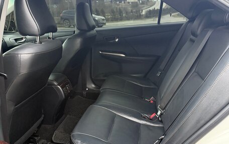 Toyota Camry, 2017 год, 2 450 000 рублей, 18 фотография