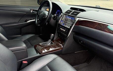 Toyota Camry, 2017 год, 2 450 000 рублей, 20 фотография