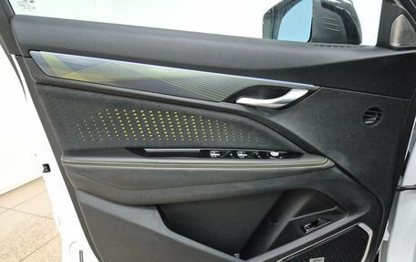 Geely Tugella FY11, 2023 год, 3 050 000 рублей, 7 фотография