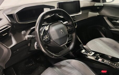 Peugeot 2008 II, 2021 год, 1 799 900 рублей, 5 фотография