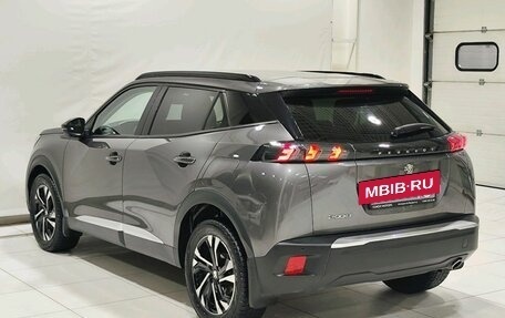 Peugeot 2008 II, 2021 год, 1 799 900 рублей, 2 фотография