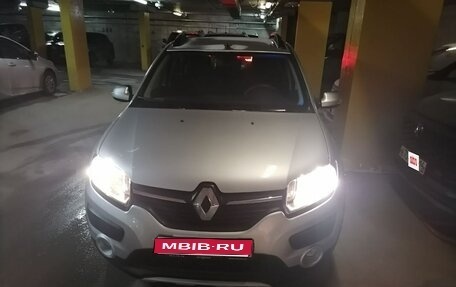 Renault Sandero II рестайлинг, 2016 год, 990 000 рублей, 1 фотография