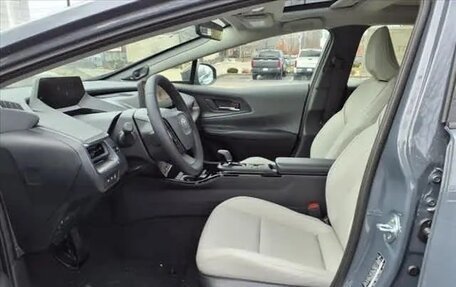 Toyota Prius IV XW50, 2025 год, 4 511 000 рублей, 11 фотография