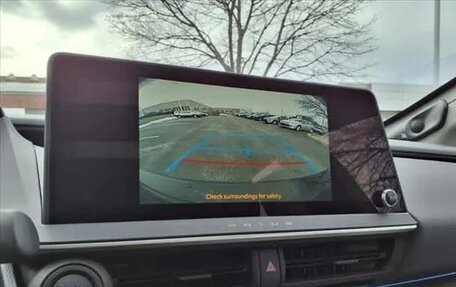 Toyota Prius IV XW50, 2025 год, 4 511 000 рублей, 16 фотография