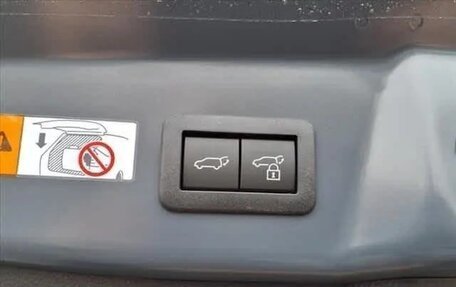 Toyota Prius IV XW50, 2025 год, 4 511 000 рублей, 10 фотография