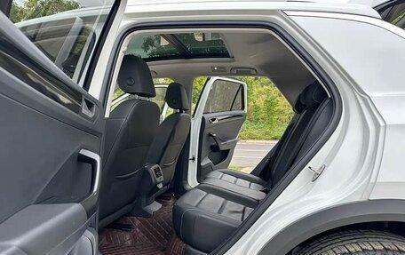 Volkswagen T-Roc I, 2022 год, 1 335 000 рублей, 15 фотография