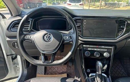 Volkswagen T-Roc I, 2022 год, 1 335 000 рублей, 10 фотография