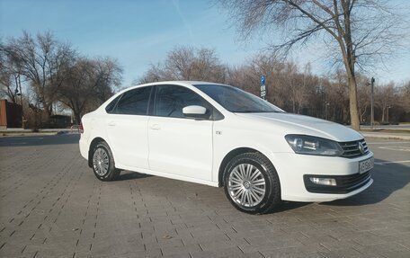 Volkswagen Polo VI (EU Market), 2017 год, 900 000 рублей, 4 фотография
