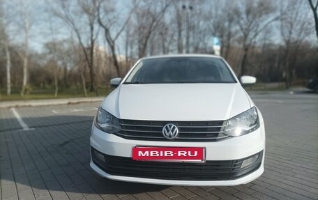 Volkswagen Polo VI (EU Market), 2017 год, 900 000 рублей, 6 фотография