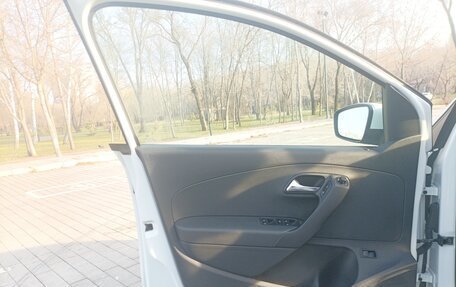 Volkswagen Polo VI (EU Market), 2017 год, 900 000 рублей, 12 фотография