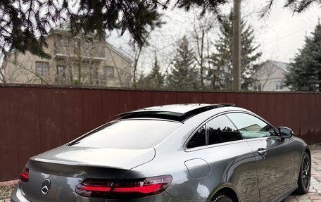 Mercedes-Benz E-Класс, 2017 год, 3 270 000 рублей, 3 фотография