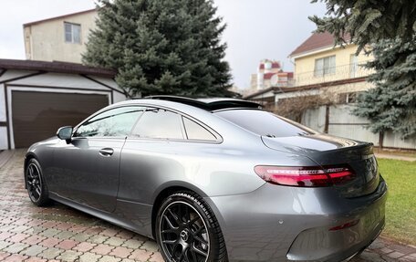 Mercedes-Benz E-Класс, 2017 год, 3 270 000 рублей, 28 фотография