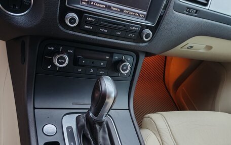 Volkswagen Touareg III, 2016 год, 2 750 000 рублей, 20 фотография