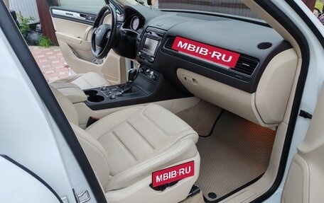 Volkswagen Touareg III, 2016 год, 2 750 000 рублей, 17 фотография