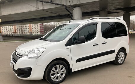 Citroen Berlingo II рестайлинг, 2021 год, 2 400 000 рублей, 2 фотография