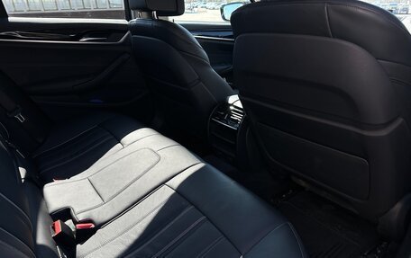 BMW 5 серия, 2018 год, 3 700 000 рублей, 8 фотография