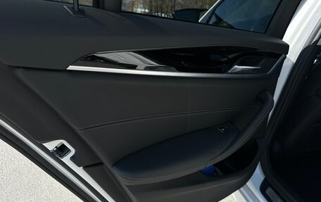 BMW 5 серия, 2018 год, 3 700 000 рублей, 7 фотография